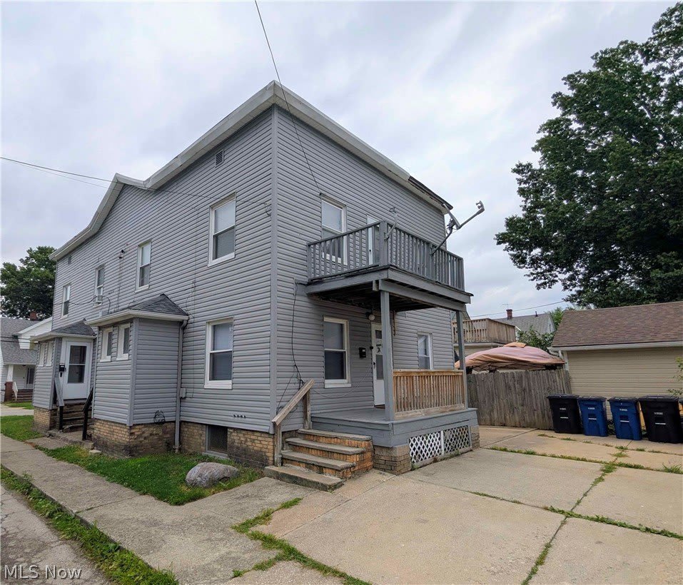 2915 Roanoke Avenue – photo 2