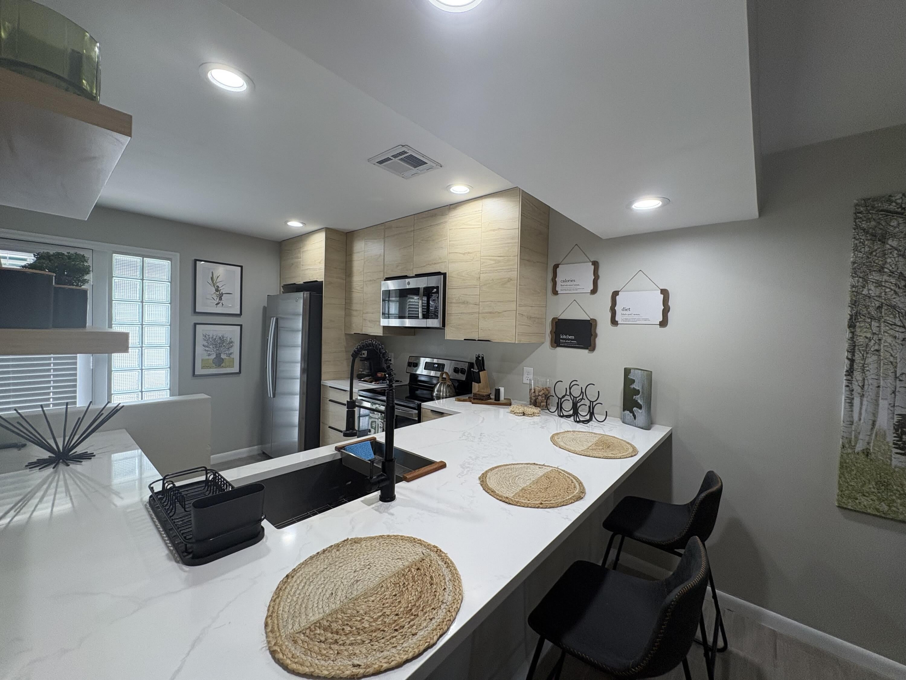 690 SE 23rd Avenue – photo 5