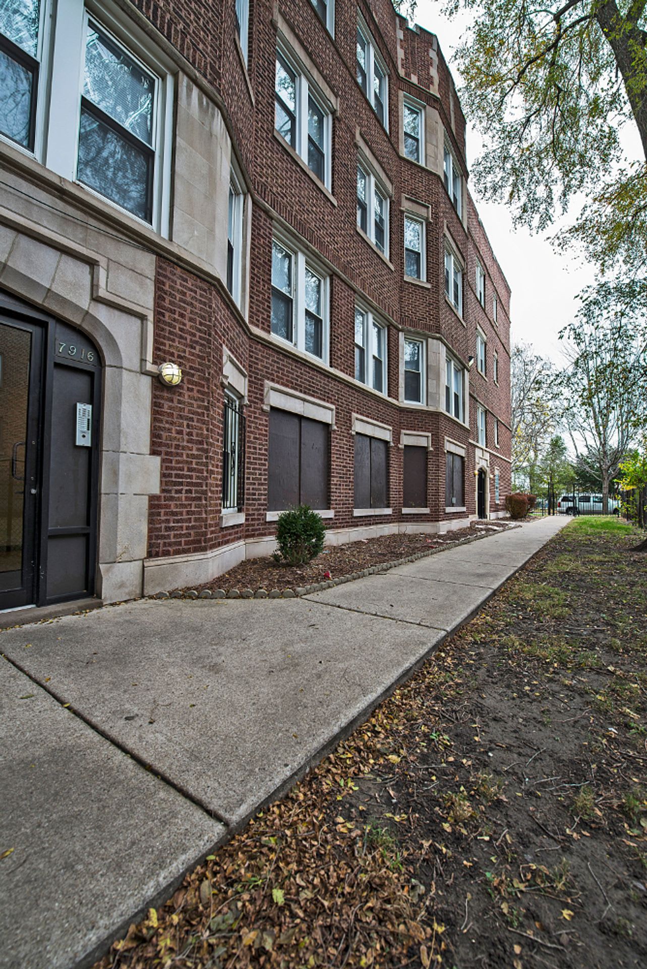7914 S Kingston Ave – photo 4