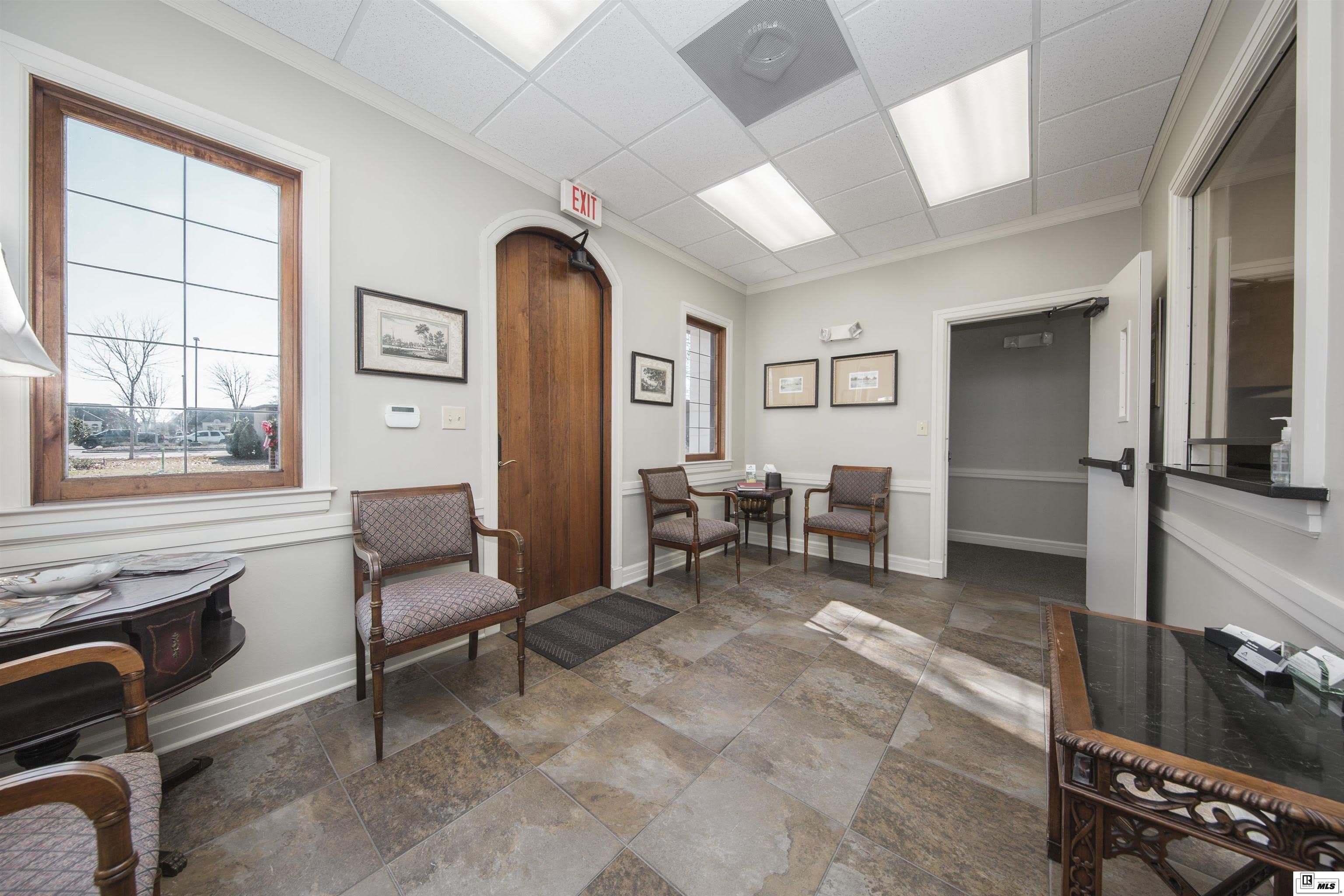 1881 HUDSON CIRCLE – photo 2