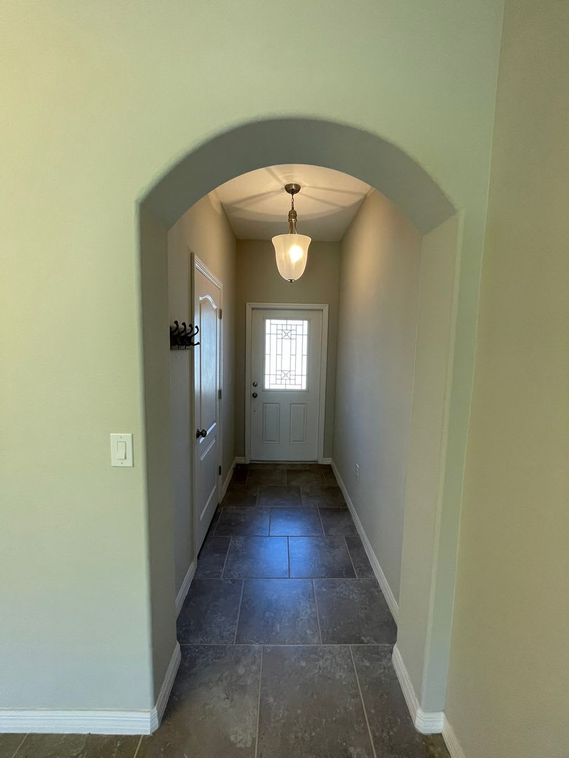 2 Bedroom, 2.5 Bathroom Townhome in Grande Champions – photo 4
