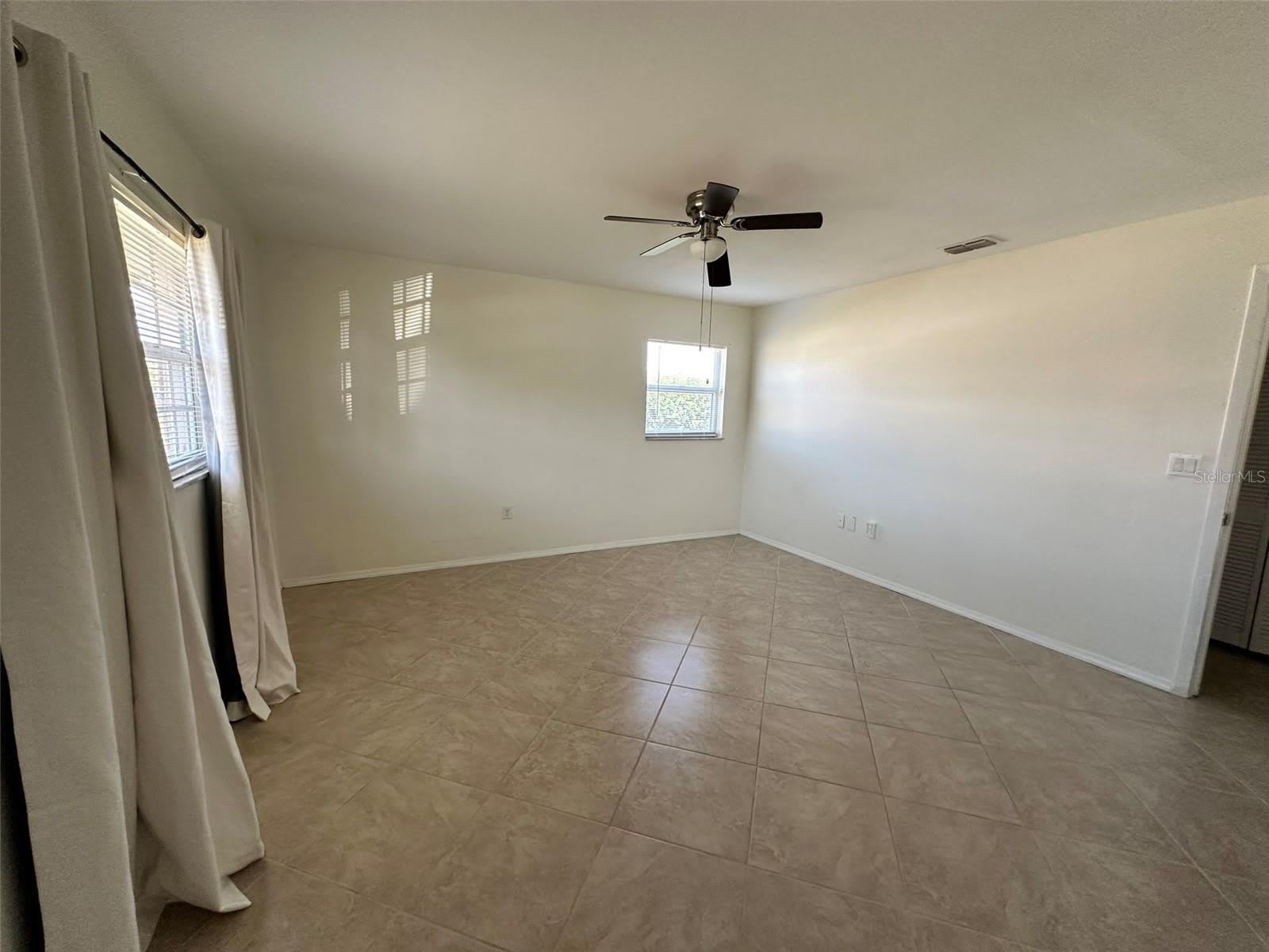 1067 WEBSTER Avenue NW – photo 5