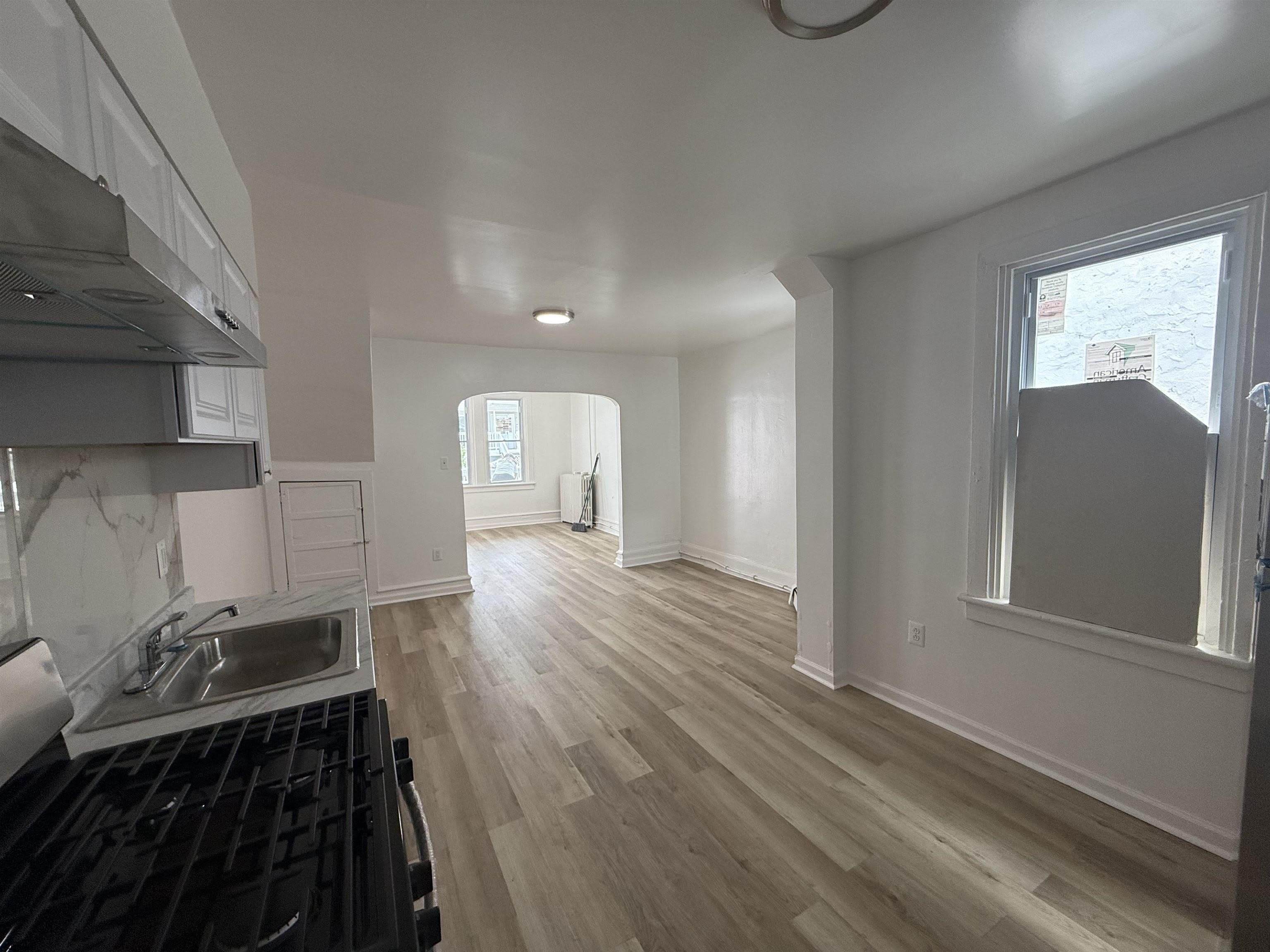 2021 Grant Ave – photo 5