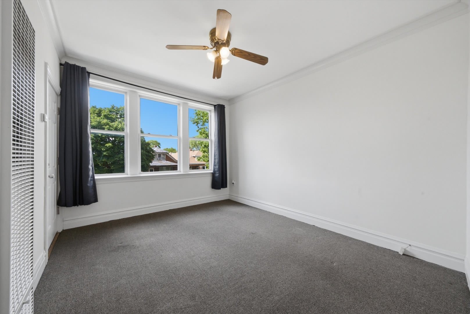 3115 W 54Th Place – photo 2