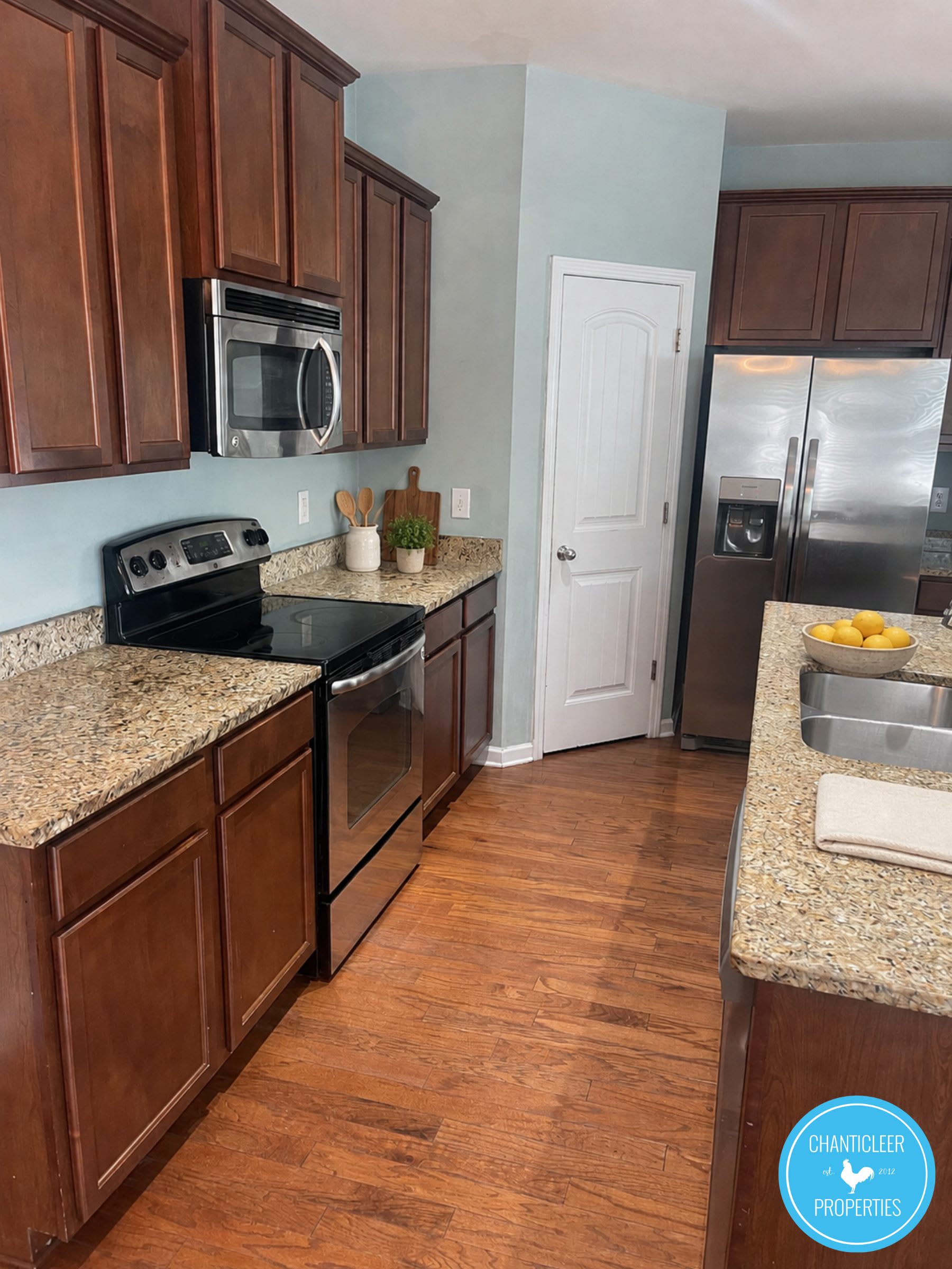 4442 Hillsgrove Road – photo 2