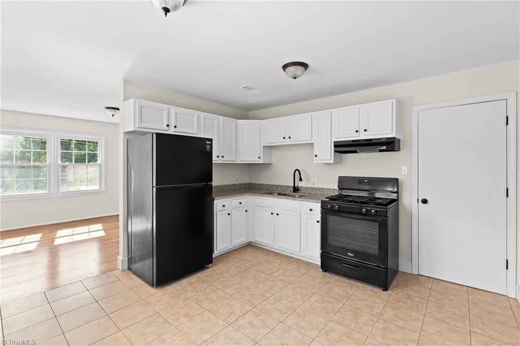 1317 Pleasant Street – photo 4