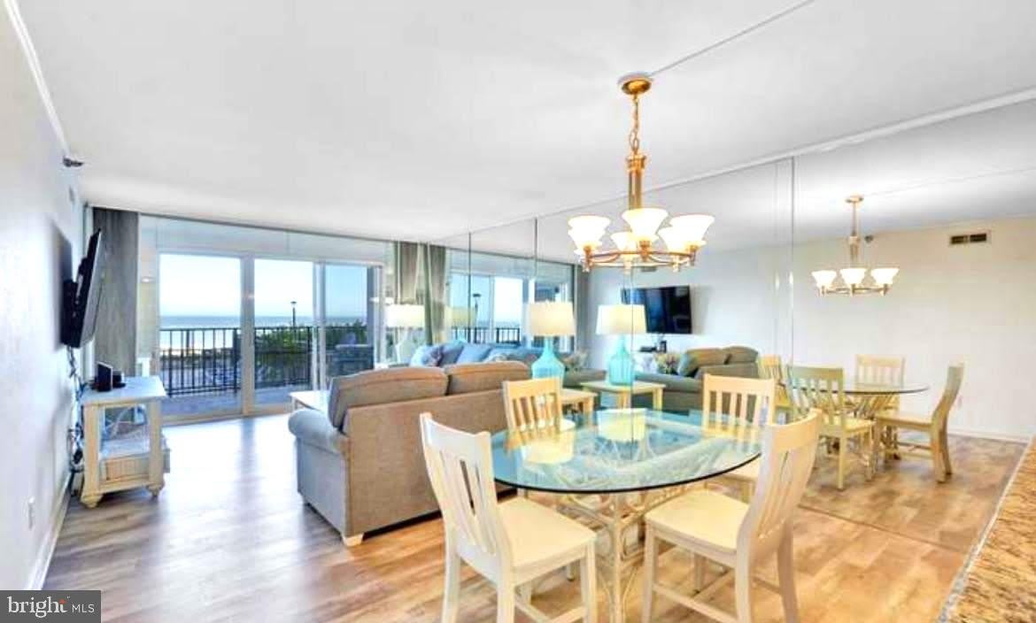 9800 Coastal Hwy 105 – photo 4