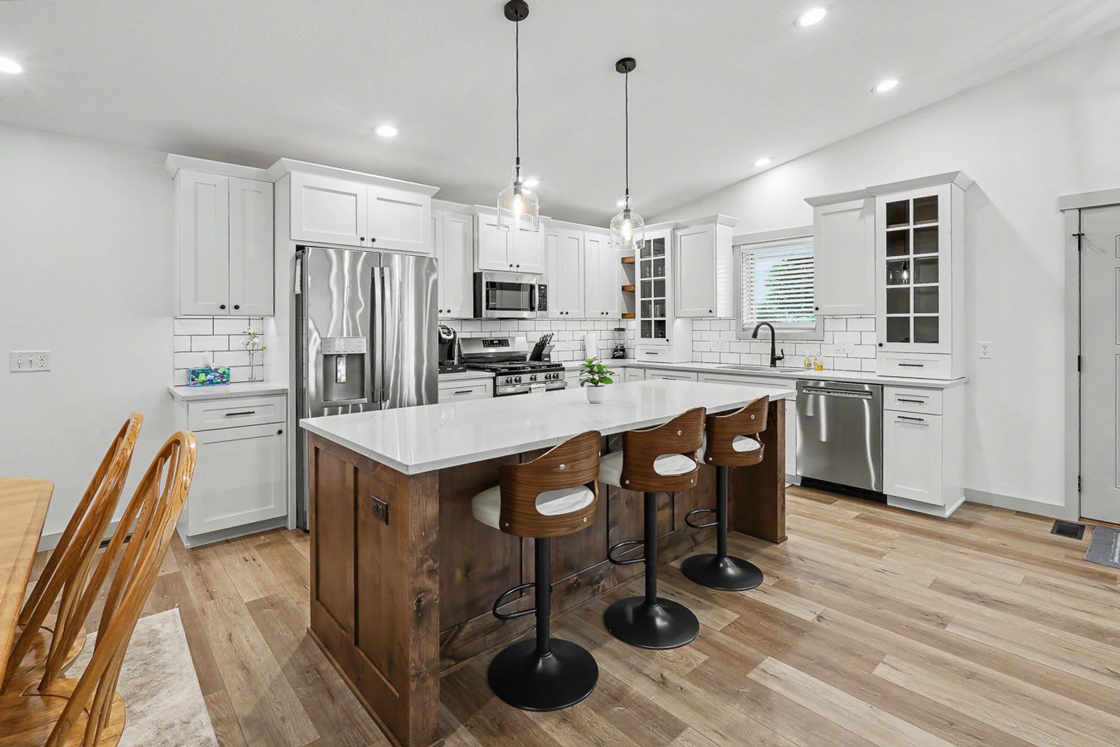 Newly Remodel 3 bed house – photo 3