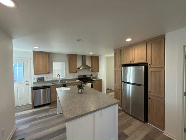 4650 E Carey Ave – photo 2