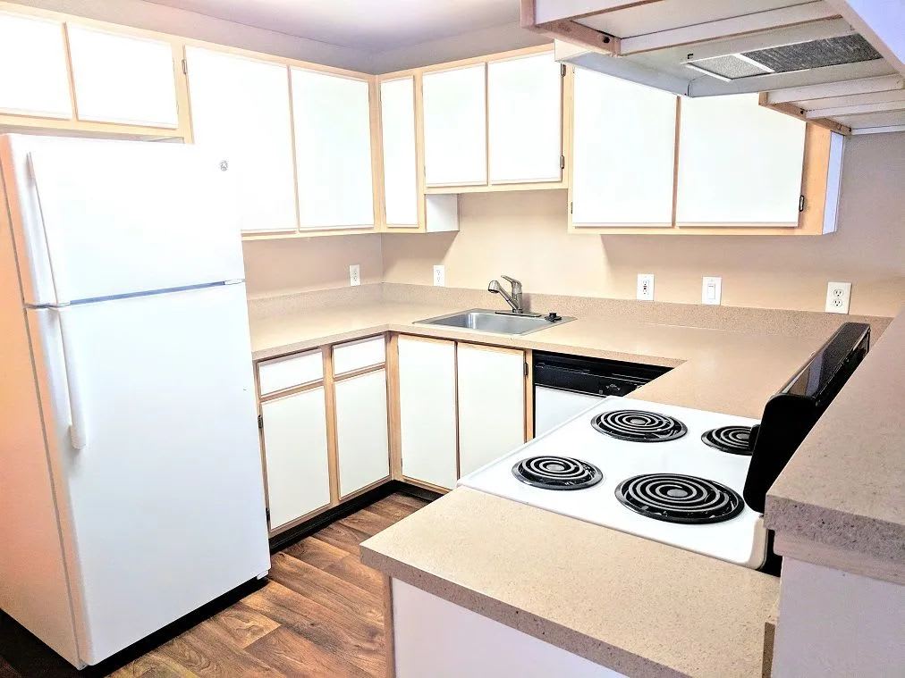 Trailside Apartments – photo 1