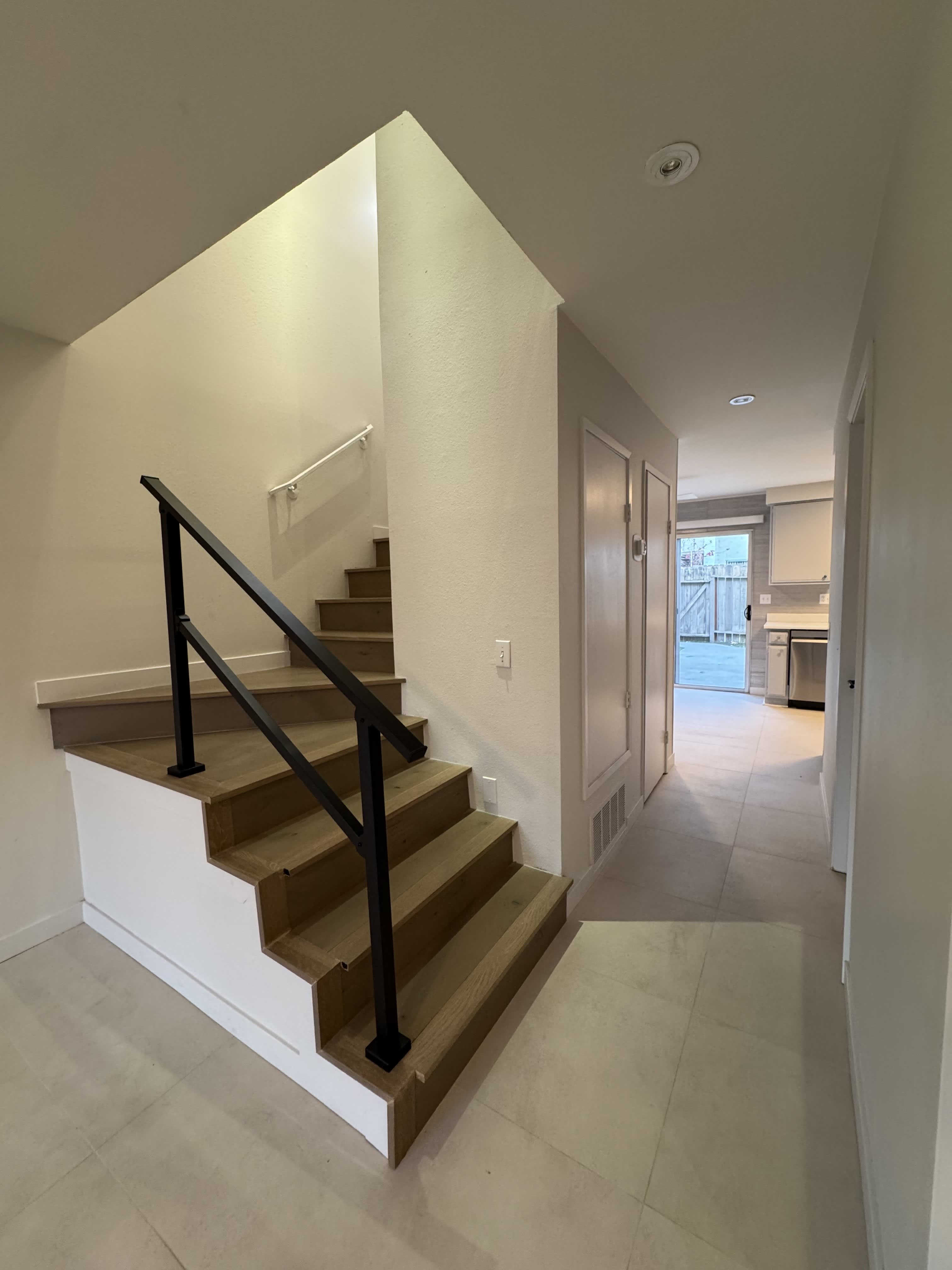1854 North Mira Loma Way – photo 2