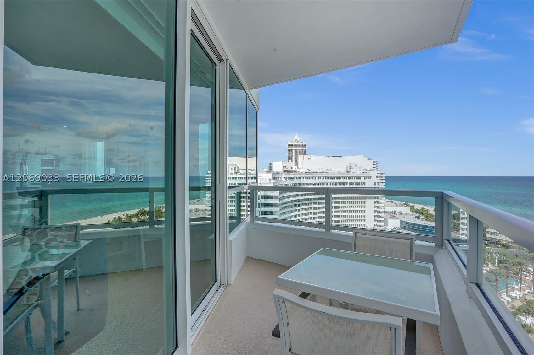 4401 Collins Ave – photo 2