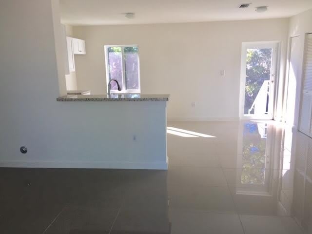 265 15th Street Ocean – photo 5