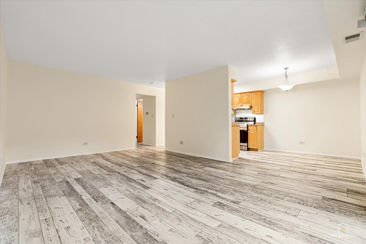 909 Buccaneer Drive – photo 2