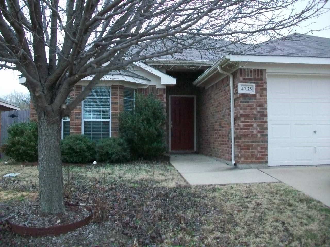 4735 Topaz Lane – photo 2