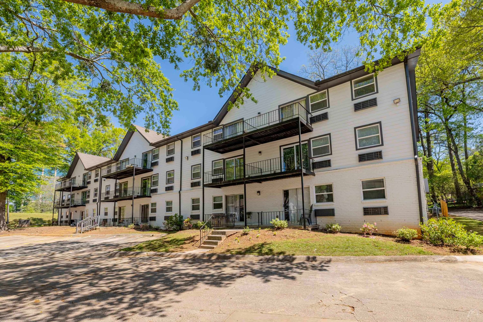 Northlake – photo 1