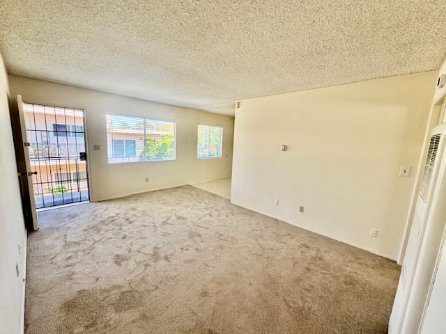 4652 East Mountain View Drive – photo 4