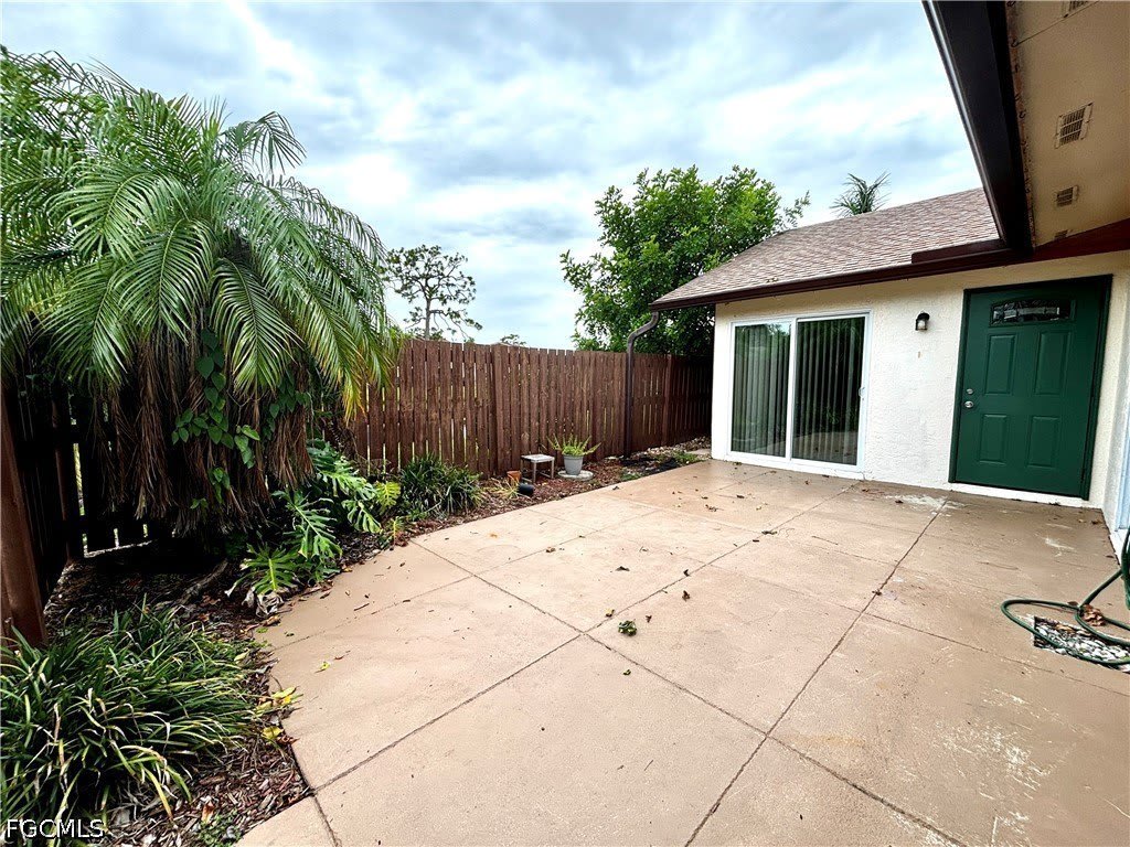 5660 Foxlake Drive – photo 1