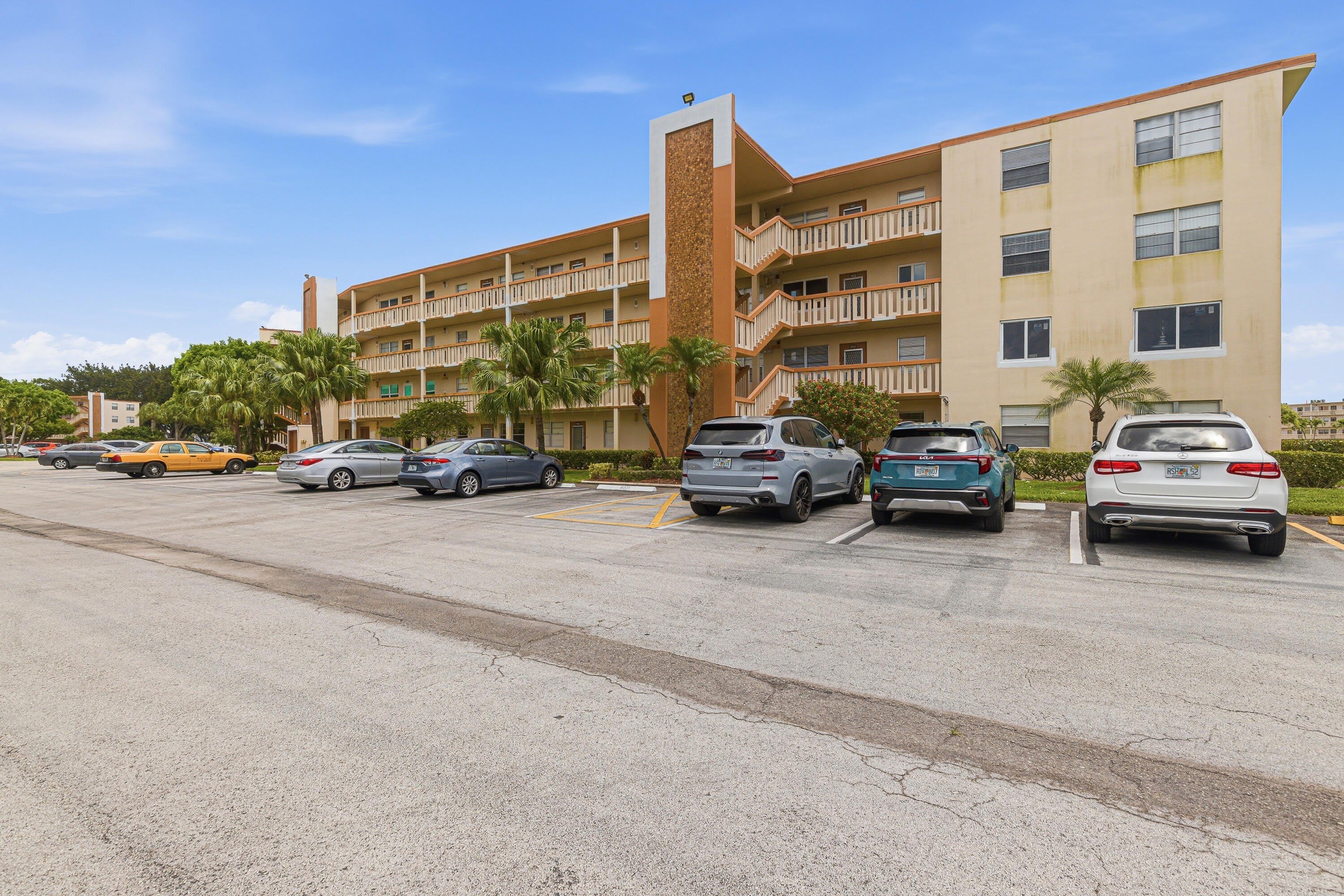 1025 Newcastle B – photo 4