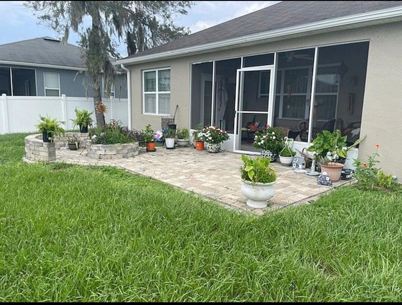 6742 Southwest 64th Avenue – photo 1