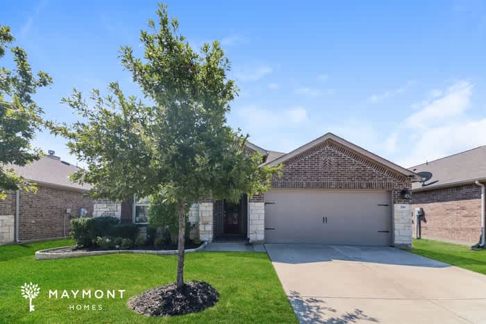 251 Oxford Drive – photo 1
