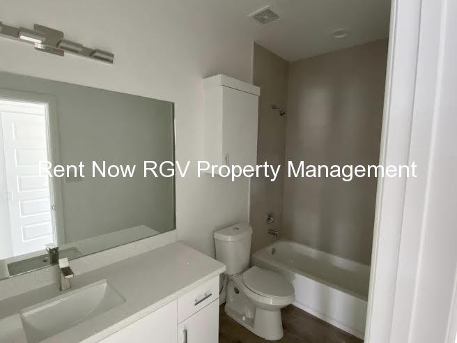 1002 N Glasscock Rd – photo 4