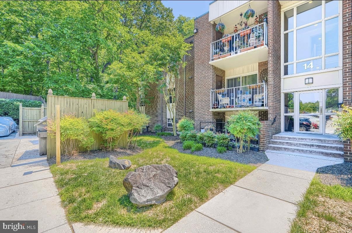 14 MOUNTBATTEN Court – photo 2