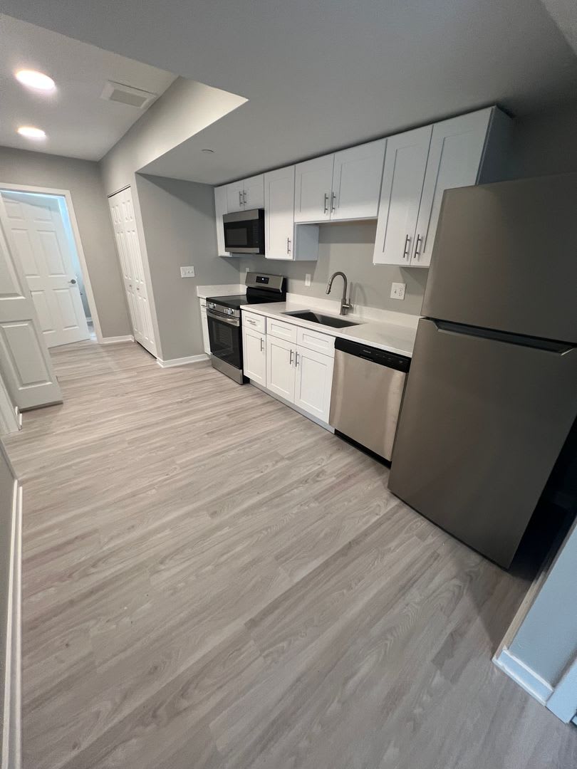 1555 E. 118th Street – photo 5