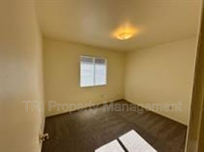 1625 Palm Drive – photo 4