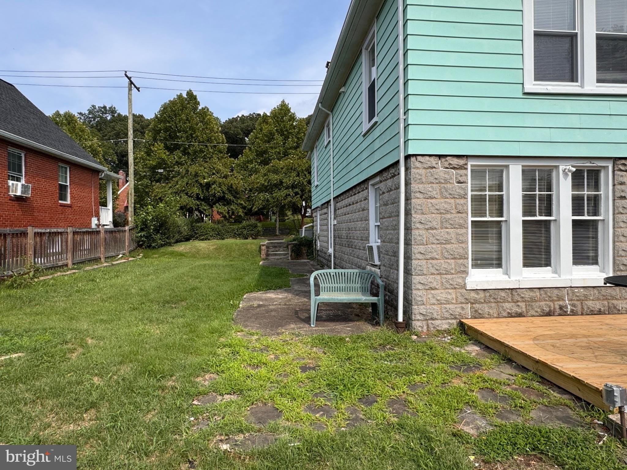 4212 22ND Street NE – photo 3