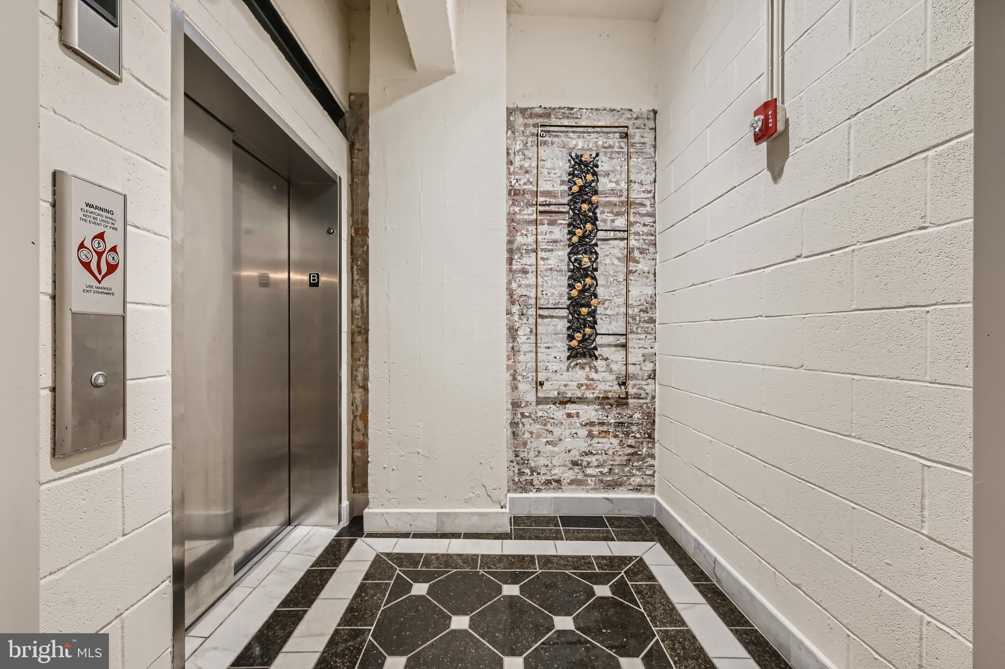 311 W BALTIMORE Street – photo 2