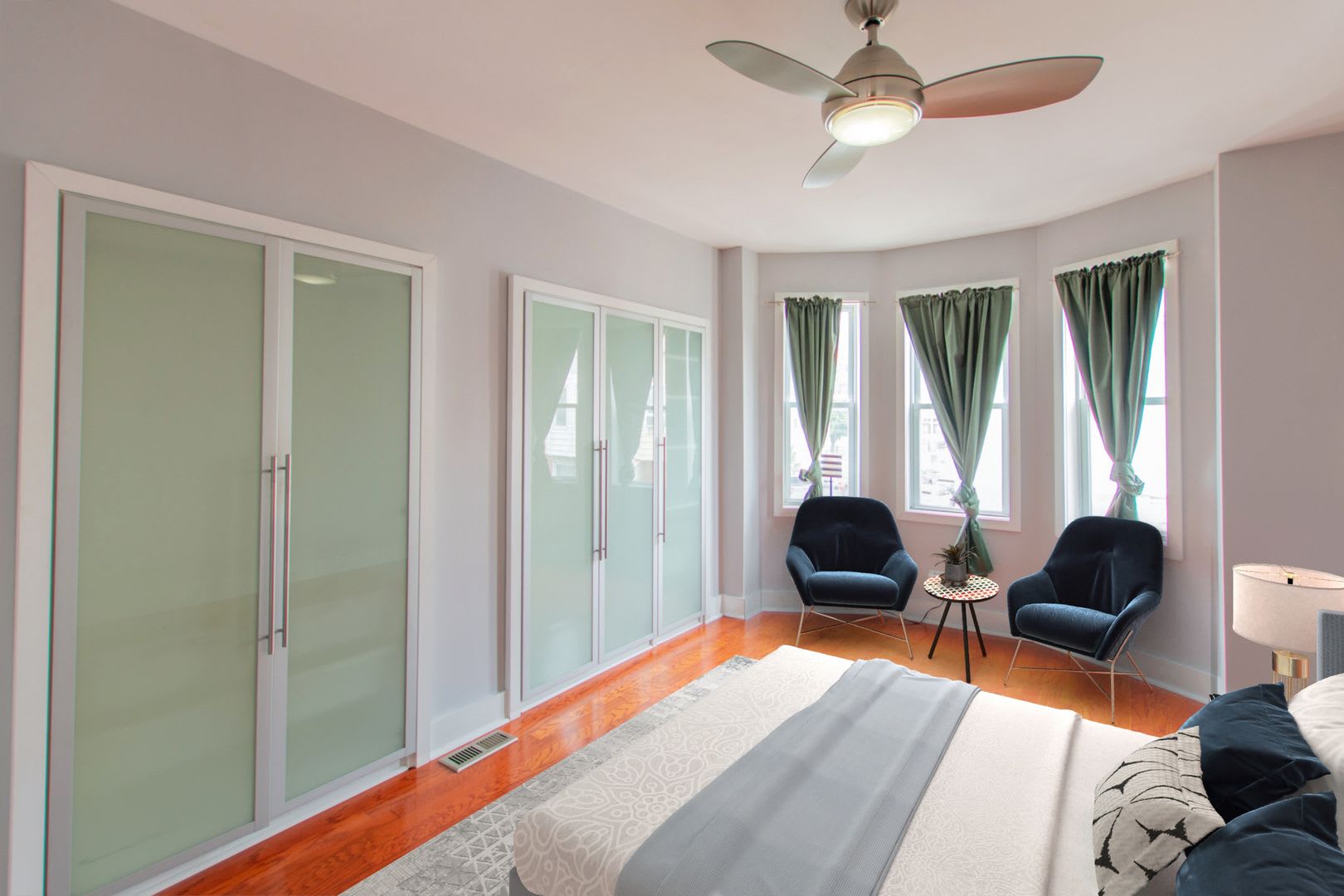 South Philadelphia Corner Rowhome with Garage Parking and Roofdeck! – photo 4