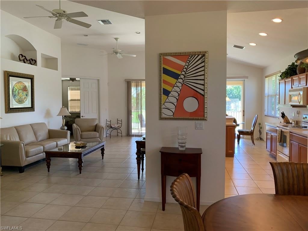 6839 Ascot Dr – photo 5