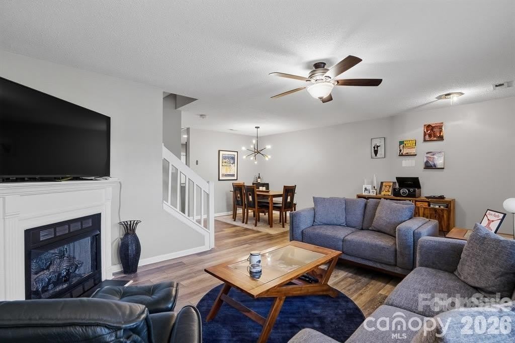 12350 Hennigan Place Lane – photo 3