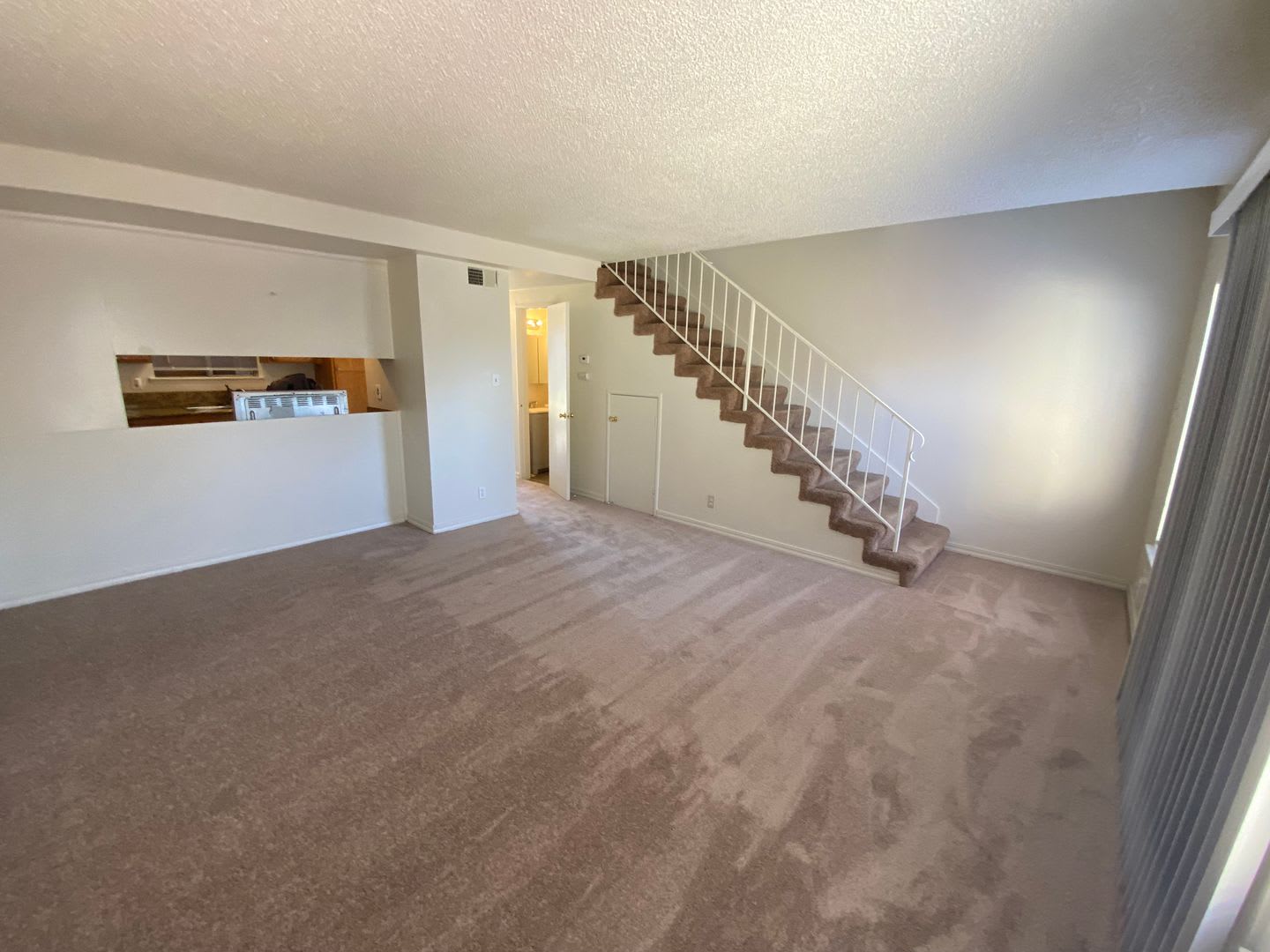 Move In Special – photo 4