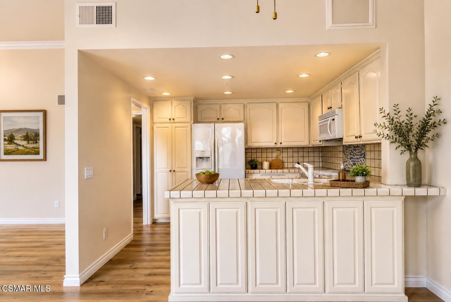 32355 Saddle Mountain Drive – photo 5