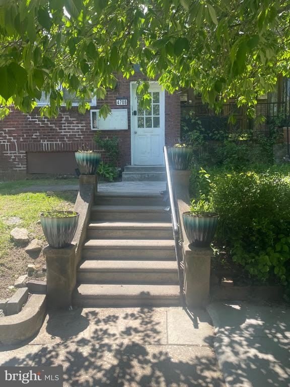 4708 HAZEL AVENUE – photo 2