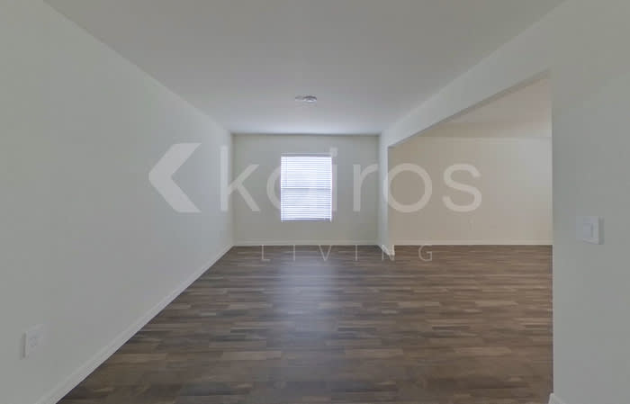 3417 74th Street West – photo 2