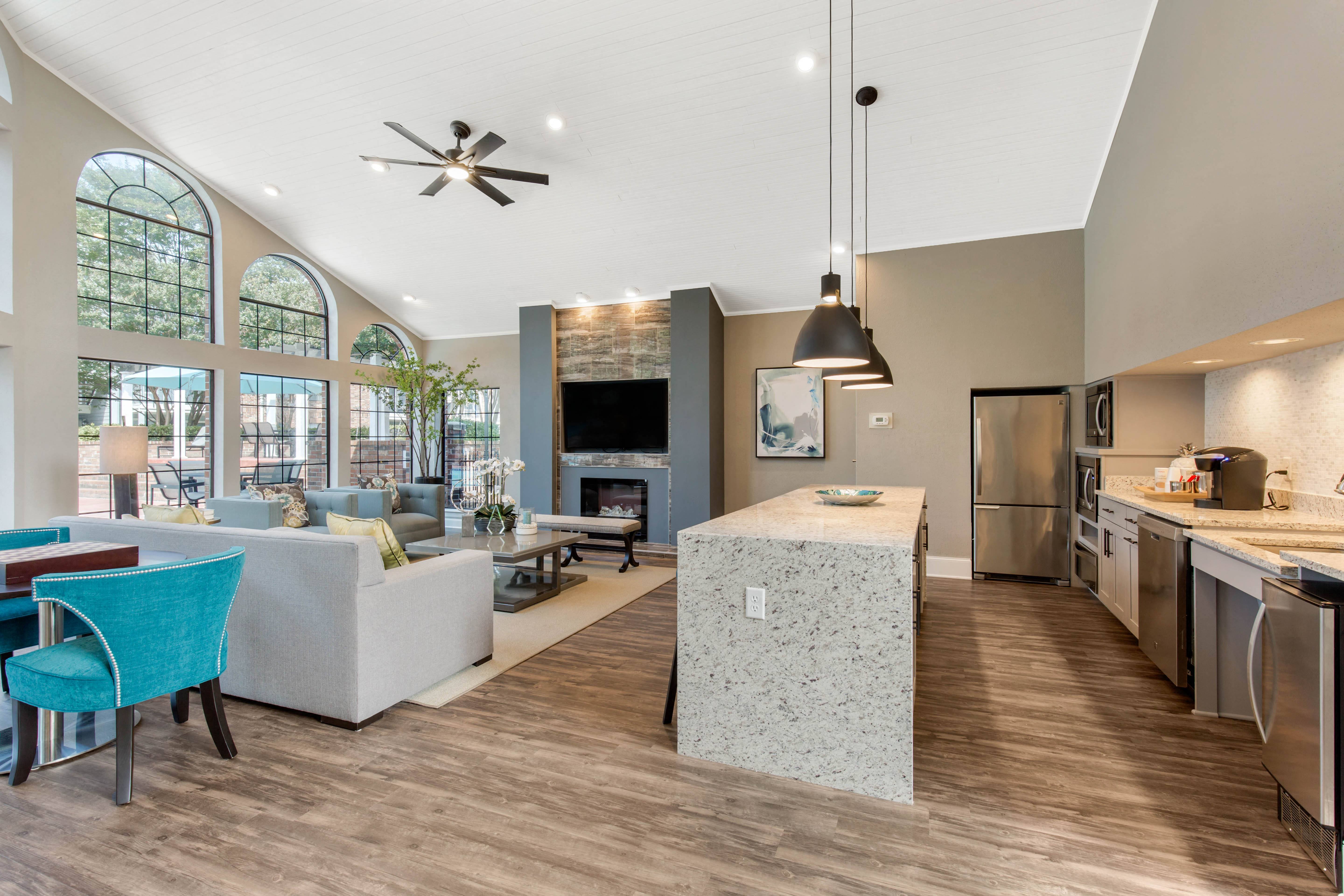 Chesapeake Bay Apartments – photo 3