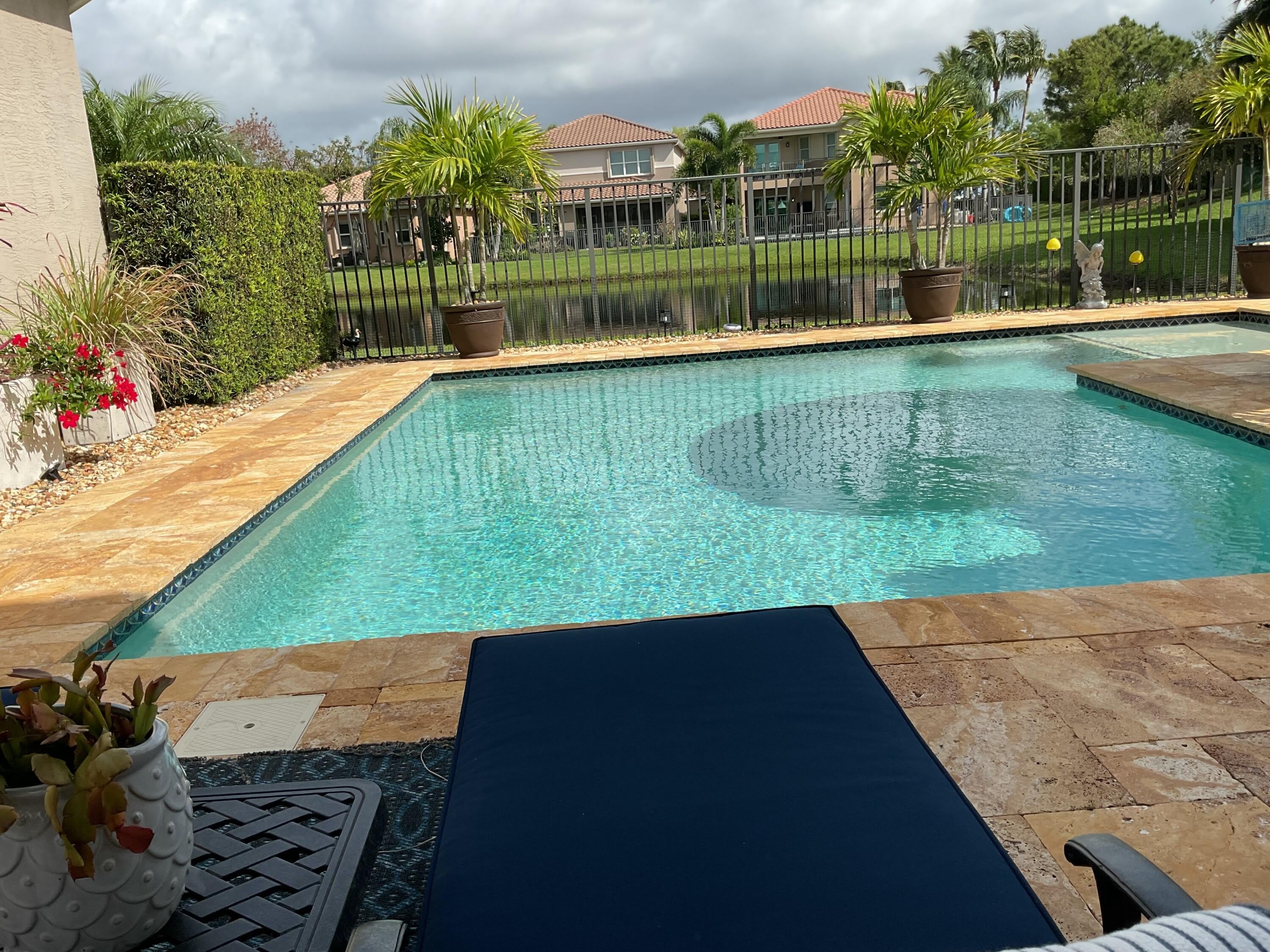 8219 Calabria Lakes Drive – photo 2