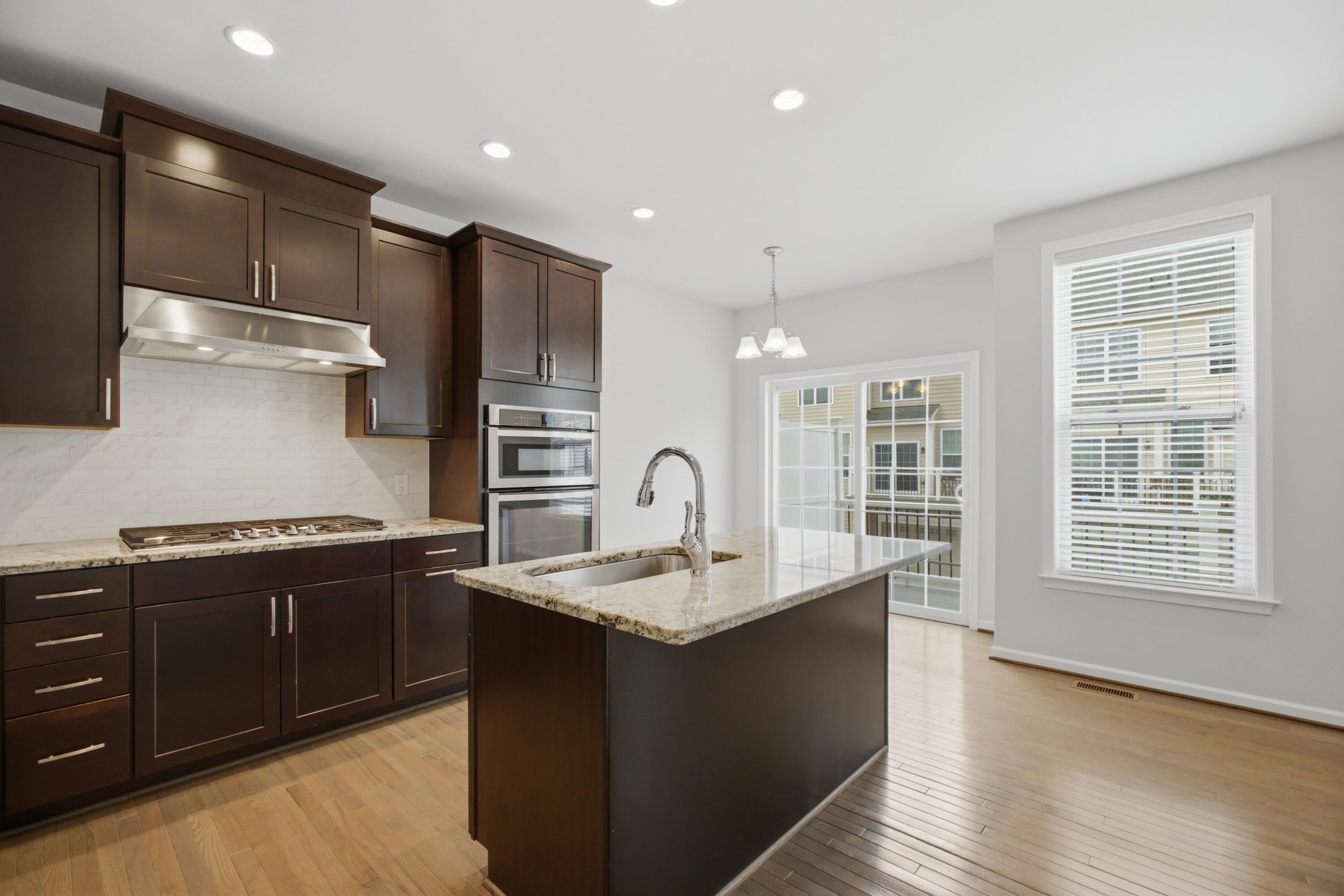 2780 Ashcombe Drive – photo 5
