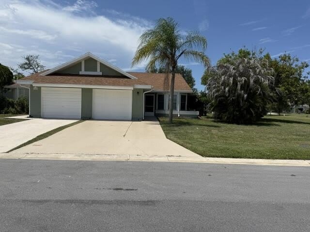 1478 SE Larkwood Circle – photo 2