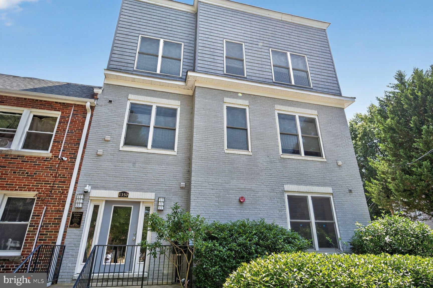1350 Nicholson Street Nw – photo 2