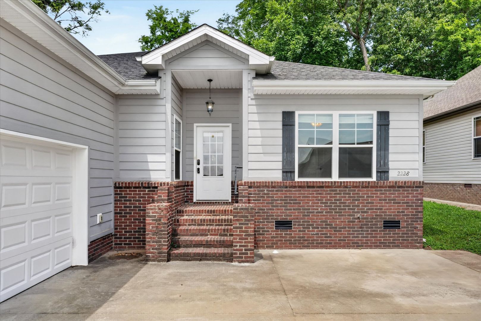 Pet Friendly Four Bedroom! – photo 3