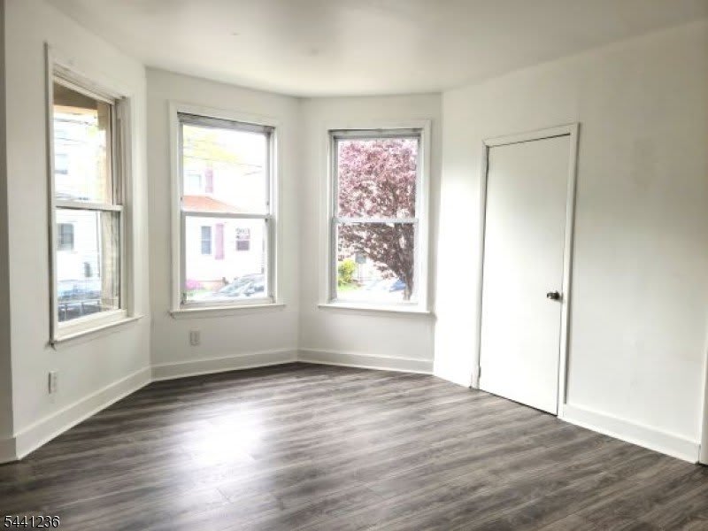 54 Smith Street – photo 3