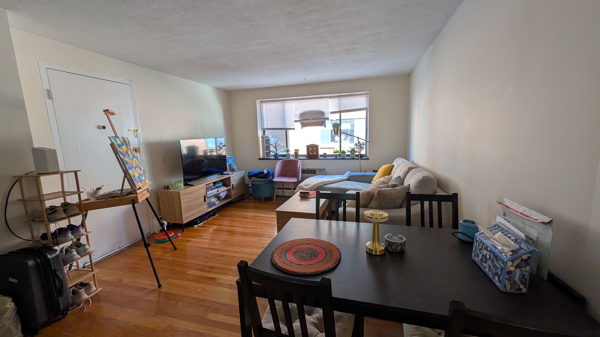 Great Location With Heat Hw Incl Brookline 2 Bed 1 Bath For 9 1 Move In – photo 1
