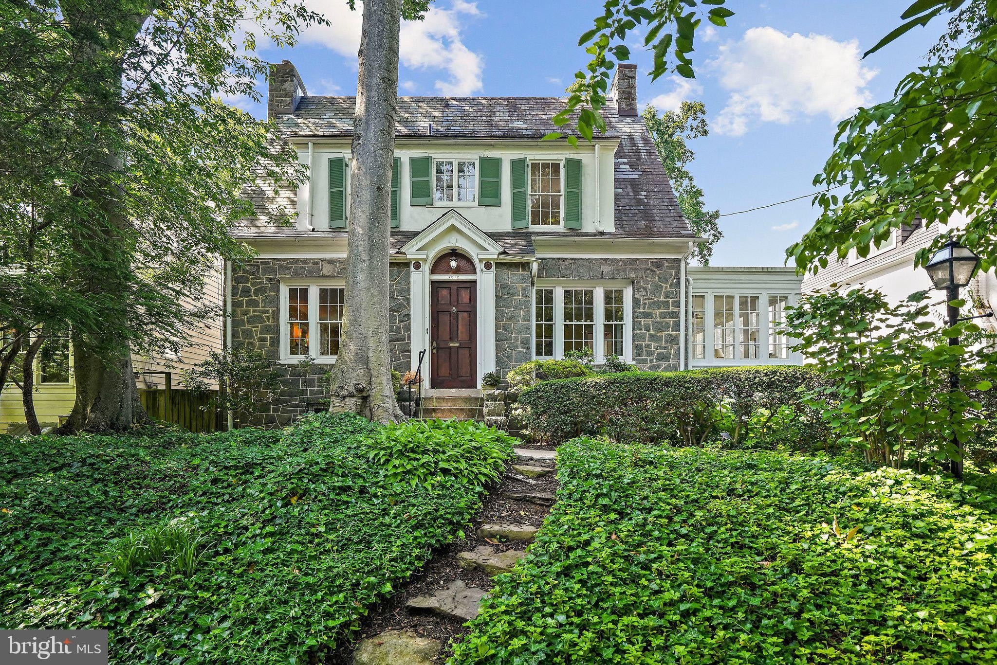3612 ALBEMARLE Street NW – photo 2
