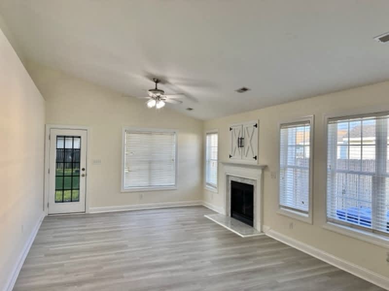 4116 Huntsmoor Lane Northwest – photo 5
