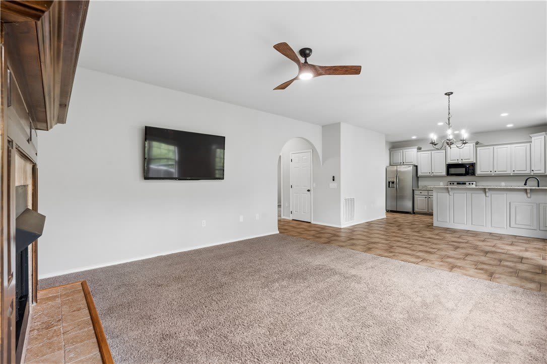36 Westbury Drive – photo 5