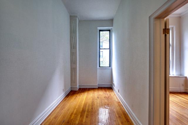 465 West 57th Street – photo 4